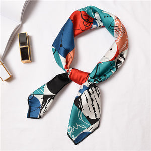 Geometric apple pineapple pattern the new hot Japanese and Korean cute simple elegant  fashionable elegant scarf headkerchief